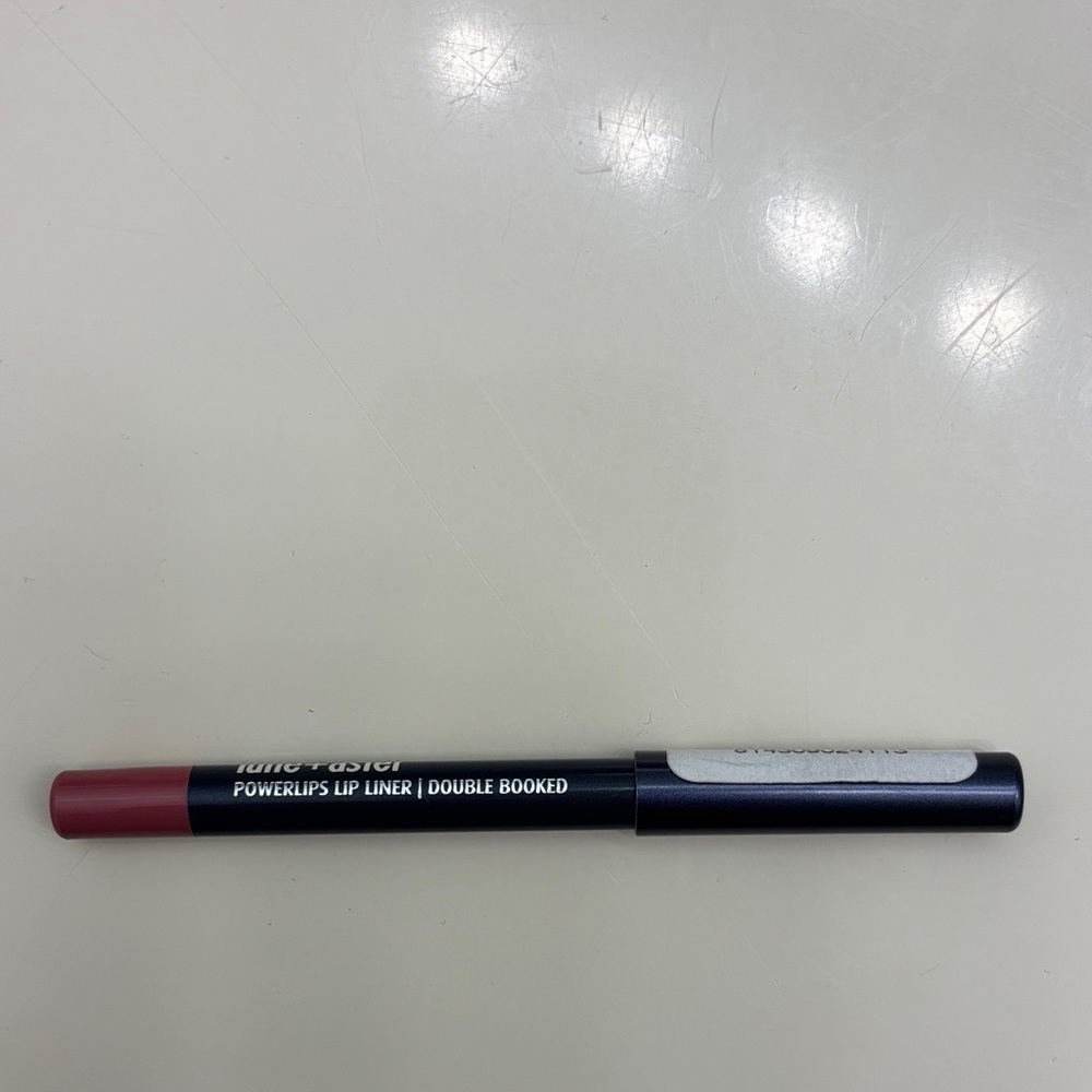 New Lune+Aster Powerlips Lip Liner in Double Booked Deluxe Sample
